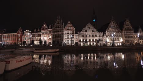 Medieval-Merchant-Houses-At-Graslei-On-The-Bank-Of-Leie-River-In-Historic-City-Center-Of-Ghent,-Belgium-At-Night