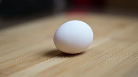 Chicken-Egg-Spin-Slow-Motion