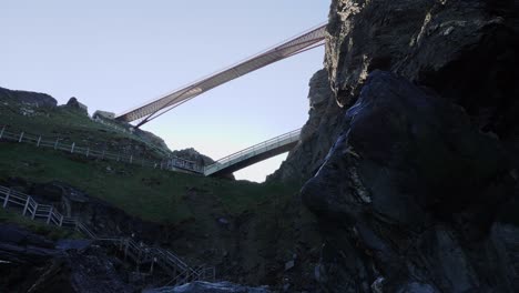 tilt-up-to-bridges-to-Tintagel-castle