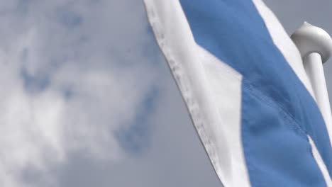 Flagge-Von-Finnland-Weht-In-Zeitlupe