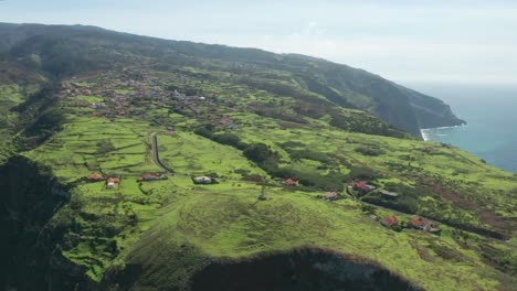Small-town-community-of-Ponta-do-Pargo-on-large-volcanic-island-Madeira,-aerial