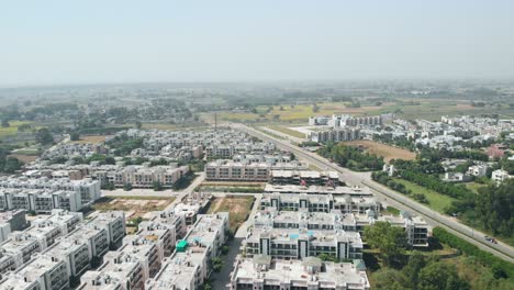 Well-organized-flats-at-the-suburbs-in-Punjab-area