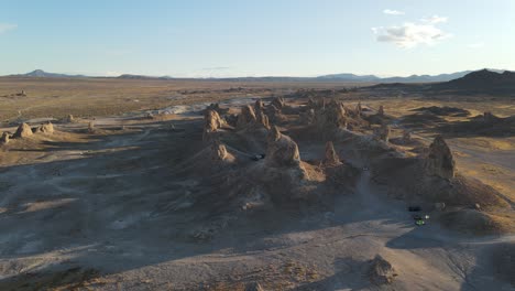 Felsformationen-In-Der-Wüste