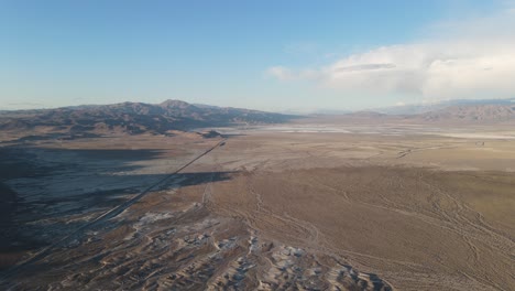 Luftaufnahme-Der-Mojave-Wüste-In-Kalifornien