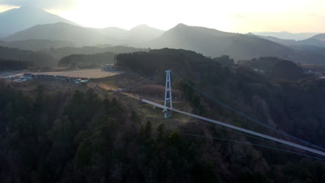 Drone-shot-into-the-sun-of-the-suspension-bridge-Kokonoe-Yume-Otsurihasi