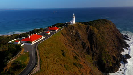 Revealing-drone-shot-of-Cape-Byron-Lighthouse,-Australia