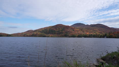 Left-to-right-pan-in-front-of-Mont-Orford