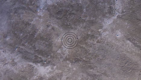 Concentric-Circles-On-Dirt-Road-Near-Great-Salt-Lake-In-Utah,-USA