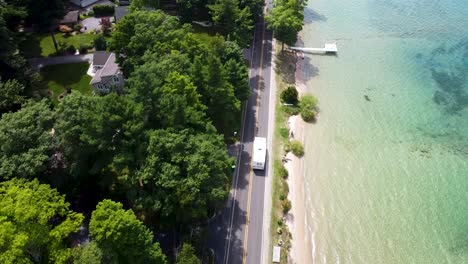Lush-trees-shown-off-on-a-lakeshore