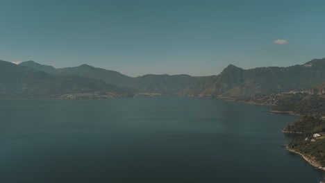 Drone-aerial-panoramic-establishing-shot-of-beautiful-Lake-Atitlan,-Guatemala