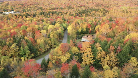 Herbst-In-Der-Amerikanischen-Landschaft