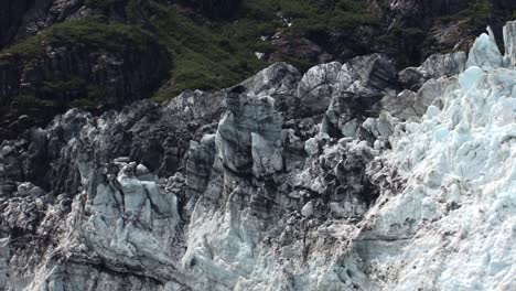 Close-up-of-Margerie-Glacier,-tidewater-glaciers-in-Glacier-Bay-National-Park-and-Preserve,-Alaska