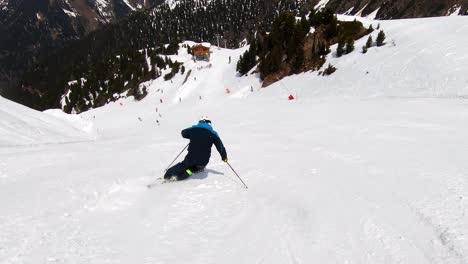 Skiing-short-turns-on-a-black-ski-slope-in-Ischgl