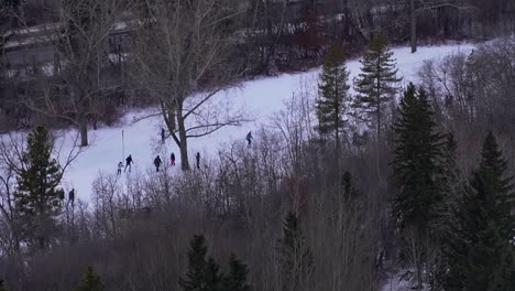 Victoria-Park-City-of-Edmonton-Speed-Skating-Club-largest-outddor-natural-ice-rink-with-an-olypic-sized-oval-trails-hockey-with-tall-trees-forest-built-in-2015-by-North-Saskatchewan-river-valley-4-4