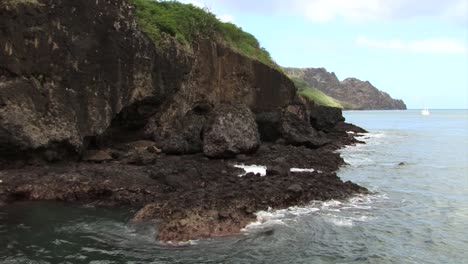 Rocky-shore-of-Nuku-Hiva,-Marquesas-Islands,-French-Polynesia