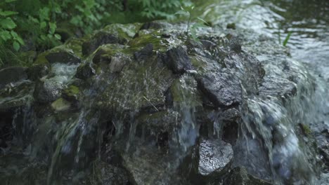 Close-up-of-stone-waterfall