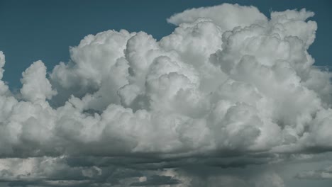 Time-lapse-footage-of-huge-summer-clouds-over-the-Oslofjord-in-Norway