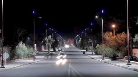 Timelapse-Nocturno-De-Una-Avenida-En-Ouarzazate