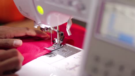 Sewing-clothes-on-a-sewing-machine.-Short-video