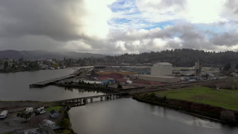 Drone-Flying-Towards-Georgia-Pacific-West-Wood-Manufacturing-Company-In-Coos-Bay,-Oregon