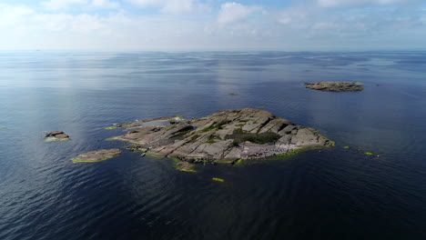 Stone-island-in-the-big-blue-sea