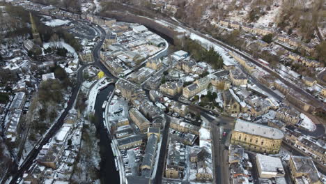 Vista-Panorámica-De-Todmorden,-Noroeste-De-Yorkshire-Después-De-La-Caída-De-Nieve,-Imágenes-De-Drones