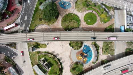 Autobahnkreuz-Mit-Verkehr-Auf-Allen-Ebenen-In-Der-Innenstadt-Von-Hongkong,-Luftbild