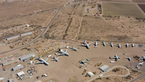 Antena-4K-Del-Aeropuerto-Airpark-Del-Condado-De-Pinal-En-Tucson,-Arizona,-EE.-UU.