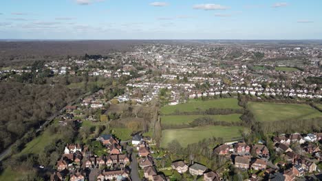 Loughton-Essex-4k-Luftaufnahmen-Pan-High-Pov