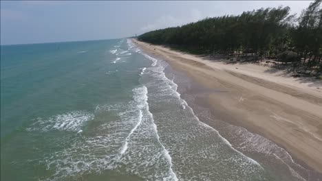 Barra-Galindo-beach-at-Tuxpan-Veracruz-Mexico