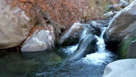 Kleine-Kaskade-Am-Tahquitz-Creek