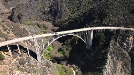 Bixby-Creek-Bridge-In-Der-Nähe-Von-Big-Sur-Coast-Von-Oben-In-Kalifornien