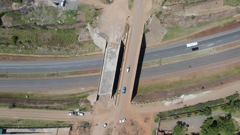 Intercambio-De-Carreteras-En-Los-Barrios-Marginales-De-Nairobi,-Kenia-Kibera