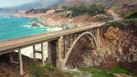West-California's-Big-Sur-and-Rocky-Creek-Bridge-seen-from-above