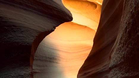 Detail-of-Antelope-Canyon-in-USA