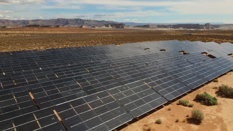 Drone's-aerial-view-of-green-energy-production-in-Utah's-desert