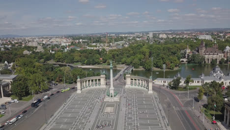 Drone-shot-of-Millenium-monument-in-Budapest