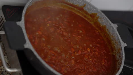 Pot-of-homemade-tomato-sauce-for-Shakshouka