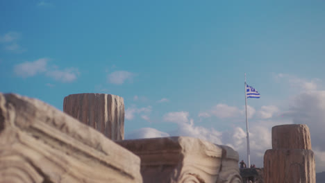 Ancient-ruins-in-Greece,-focus-change-to-greek-flag