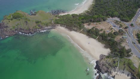 Cabarita-Beach-In-New-South-Wales,-Australien-Im-Sommer---Luftdrohnenaufnahme
