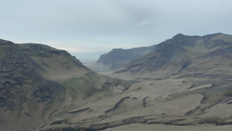 Parallax-aerial-shot-through-Icelandic-mountains