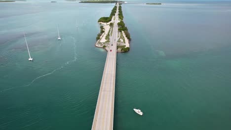 Brücke,-Die-Kleine-Inseln-Auf-Dem-Overseas-Highway-In-South-Florida-Keys-Verbindet