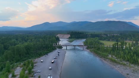 Camping-Vehicles-On-The-Campground-Near-Blankenship-Bridge-On-The-Bank-Of-Middle-Fork-Flathead-River-In-Montana,-USA