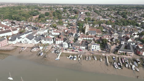 Aerial-drone-footage-of-Wivenhoe-Village-in-Essex,-sideway-dolly-shot