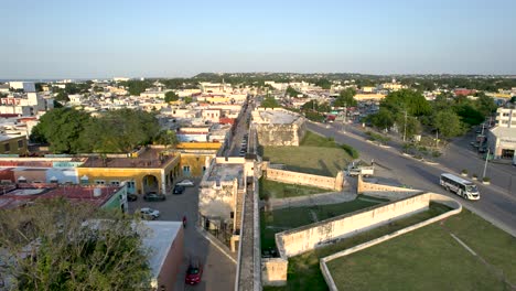 Frontal-FPV-view-of-the-Campeche-wall-and-punishment-pit-for-pirates-in-Mexico