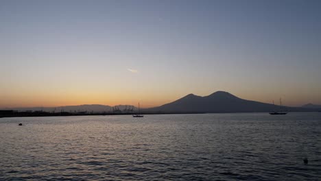 Naples-Early-morning.-Beginning-of-a-sunrise