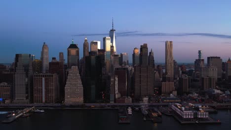 Aerial-view-of-a-quiet-morning-on-the-east-side-of-lower-Manhattan,-New-York,-USA