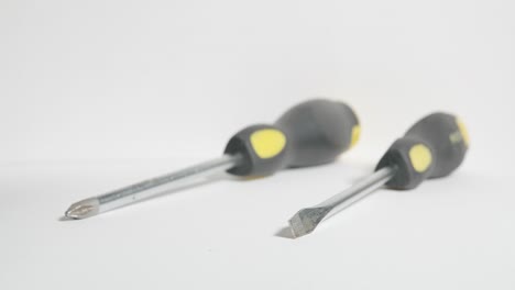 screwdrivers-tools-in-close-up-slider
