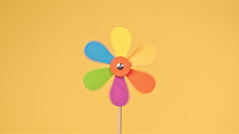 Shot-of-a-spinning-plastic-flower