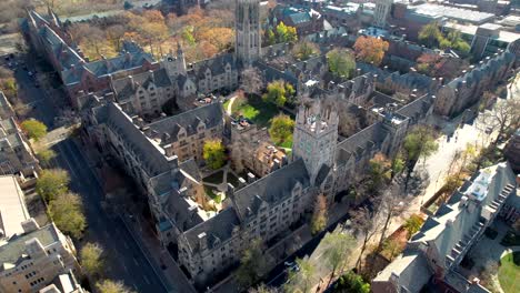 Saybrook-College-at-Yale-University,-aerial-view-over-college-and-New-Haven
